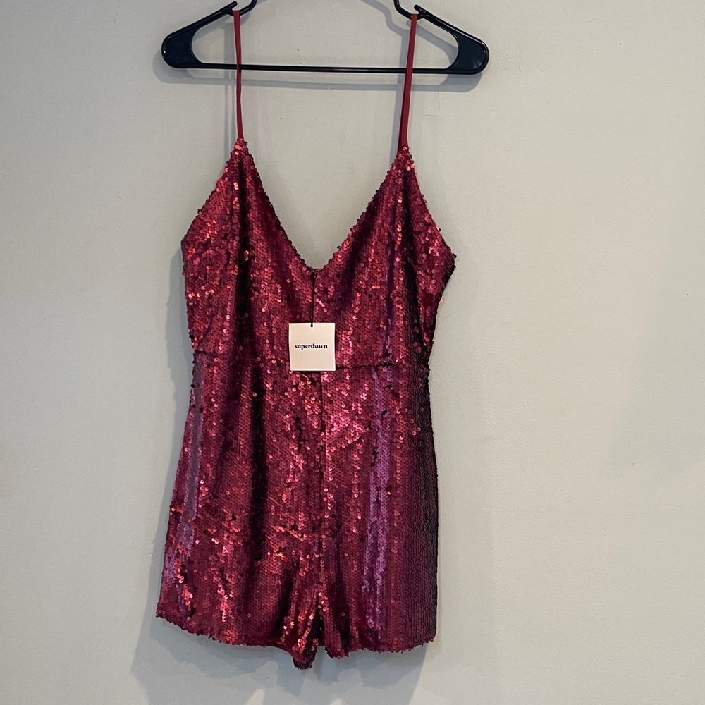 NWT Superdown Sanja Red Sequin Romper Size Large - Picture 3 of 8